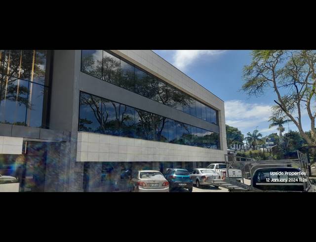 406.30M² OFFICE TO LET IN WESTVILLE